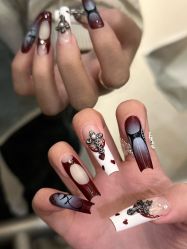 -Mo·Mo Nail 美甲美睫