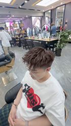 -藤野造型烫染·漂发