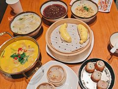 -龍堂蟹黄小笼包(万家丽店)