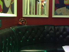 -自由港KTV(王子公主金平店)