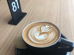 -Bracket Coffee(工体店)