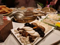 -犇鼎牛潮汕牛肉火锅(新辰里学清路店)