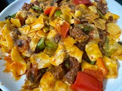 -烤肉小伙烤肉店