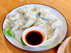 荠菜鲜肉干捞馄饨-花悦豆香