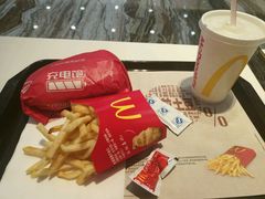 -麦当劳(新世纪环球中心店)