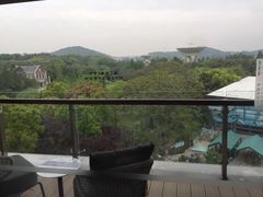 -上海佘山世茂艾美酒店