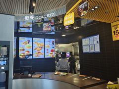 -麦当劳(北苑秋实路店)