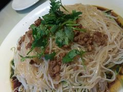 -吴记酱骨炖菜馆(西大直街店)