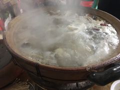 -威邵鸡煲(西华路总店)