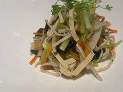 -绿杨春·淮扬宴(庐山路店)