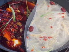 -赵美丽·重庆社区火锅·直营店(火车东站·中豪国际店)