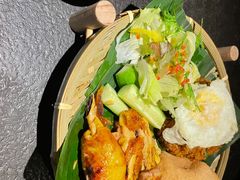 迷迭香烤辣鸡套餐-泰傳奇