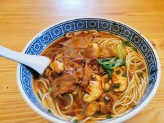 -沪西老弄堂面馆(定西路店)