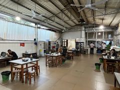 大堂-正宗杨记普洱酸醋米线(总店)