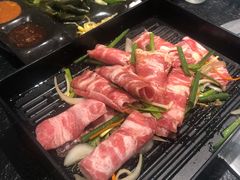 -烤路里·韩国品质自助烤肉(石路天虹4号店)