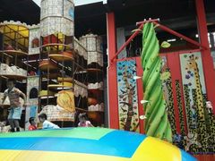 -蒙特利亲子乐园