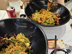 -醉人椒麻辣香锅(王府井喜悦店)