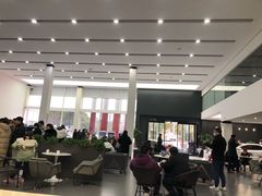-弘仁宝佳比亚迪4S店(宝山旗舰店)