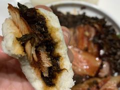 夹馍扣肉-刘胖子家常菜·蹄花焖藕(中央花园店)