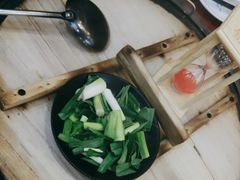 -曹丞相·地锅鸡·地锅鱼(武林店)