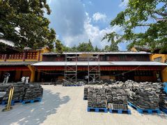 -龙华寺