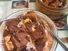 小龙凤漏奶华-小龍鳳餐室(番禺路店)