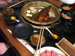 -沸炉重庆老火锅(军事博物馆店)