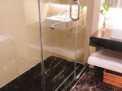 -上海怡沁园度假酒店