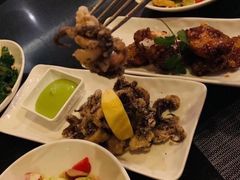 香酥鱿鱼圈配香草蛋黄酱-WOLFGANG PUCK KITCHEN & BAR(迪士尼小镇店)