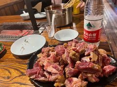 烤羊腿-柿子树炭烤羊腿(金台路店)