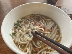 -矮子粉店1985·长沙米粉(湘春路店)