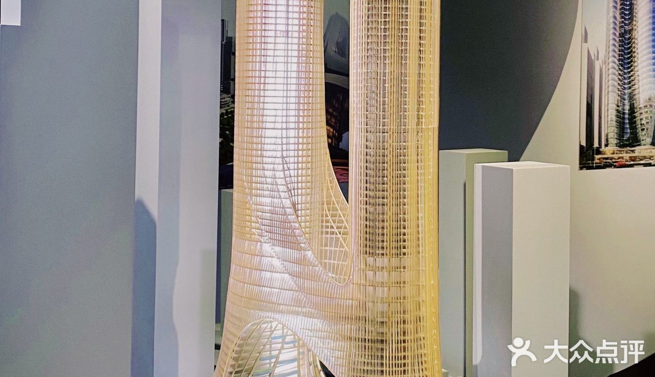 上海「扎哈首展」| 传奇建筑女王扎哈·哈迪德中国大陆首次特展