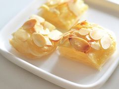 千层杏仁酥-Caidie Bakery采蝶轩(百越店)