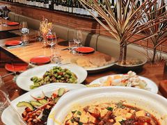 蹄筋麻婆豆腐-肆海小川菜酒馆Wine Bistro (青年路店)