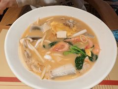 -荣家黄鱼面(南京西路店)
