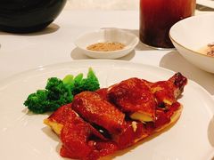 吊烧脆皮鸡-Yan Ting 宴庭中餐厅(上海静安瑞吉酒店)