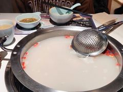 -马家斑.鲜鱼火锅(松湖万科店)