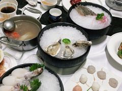 -红鼎豆捞·非遗鲍皇汤火锅(宝丰路店)