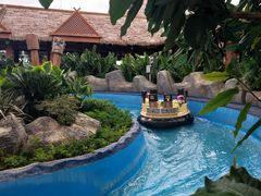 -七彩云南欢乐世界