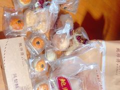 -鲍师傅糕点(江苏路店)