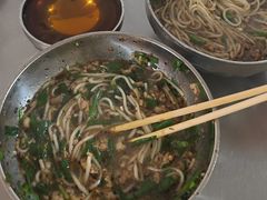-正宗杨记普洱酸醋米线(总店)