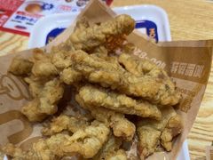 -魔都三兄弟酸辣粉·蘸卤炸串(虹桥万科店)