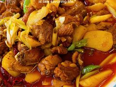 -乡村馕坑肉·烧烤·新疆菜·本地人更爱吃(阿勒泰首店)