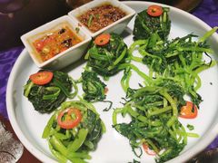 -95号酱骨·一块豆腐(展春园西路店)