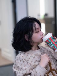 -变画·发型STUDIO