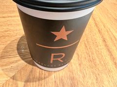 -星巴克臻选(上海合生汇1F店)