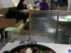 -运气牛自助酱大骨火锅(南京东路店)