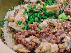 牛蛙牛肉双拼煲仔饭-红星光发煲仔饭(文海店)