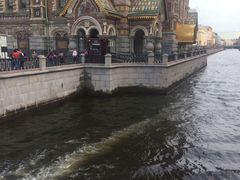 -滴血救世主教堂