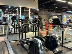 -超鹿运动(达信大厦店)